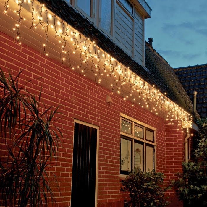 Ijspegelverlichting 400x35cm Connect de luxe - 100 LED Warm wit