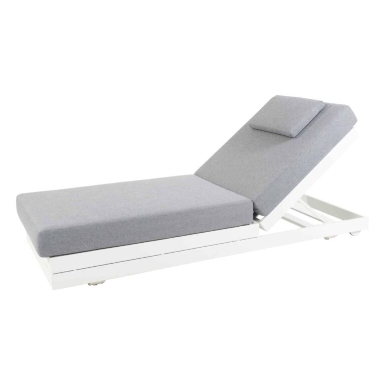 Taste by 4 Seasons Outdoor Cali ligbed Wit