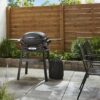 Weber Q2200N gasbarbecue met zijtafels en onderstel