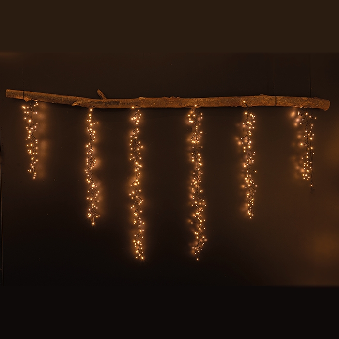 Cascade Cluster 432LED met 36 flash Classic Warm