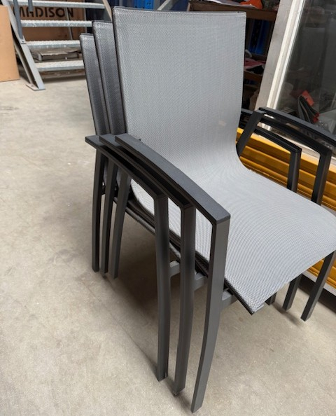 3x stapelstoel Torino (showmodellen)