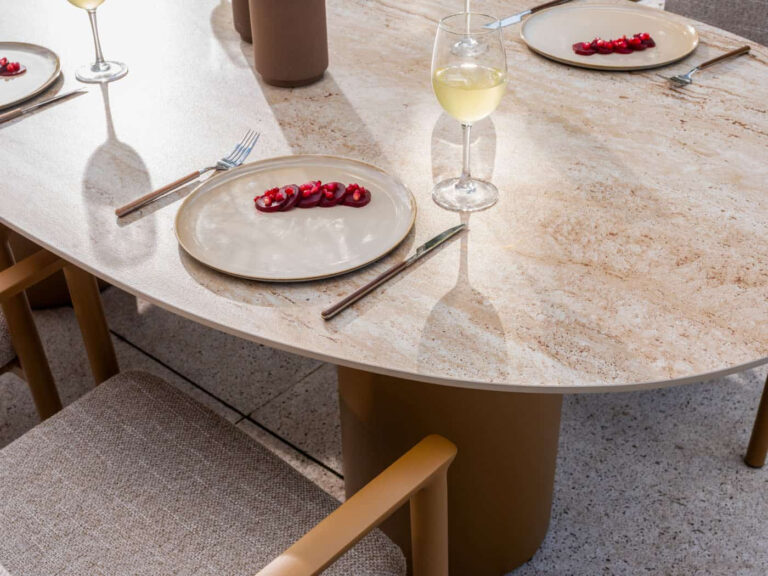 4 Seasons Outdoor Colorado tuintafel 240×105cm - Amber