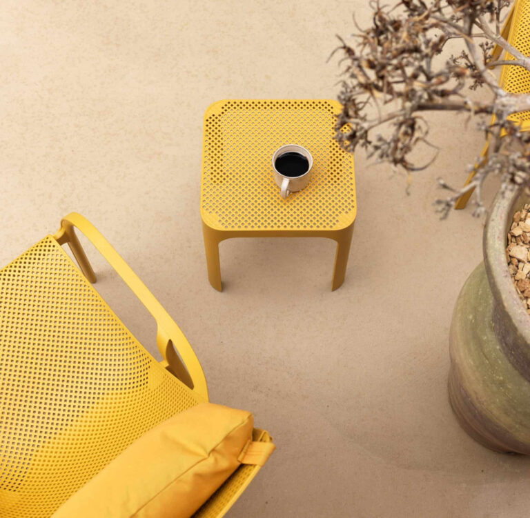 Nardi NET bijzet tafel 40x40cm - Senape