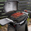 Weber Q2800N+ gasbarbecue met Premium-verrijdbaar onderstel