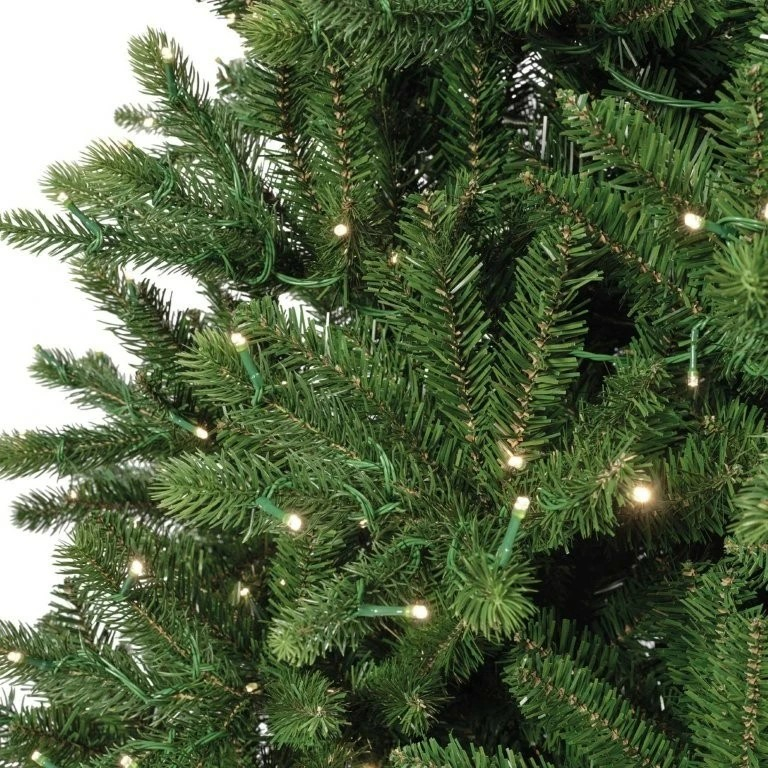Kunstkerstboom Bromont 540 LED 210cm - Everlands